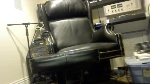 Snapshot of fastoys2016 chatting on 12.27.24 fastoys aka ...what ever.. online show from 12.27.24