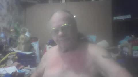 Snapshot of fatfreddythecat chatting on 05.08.26 Fred. online show from 05.08.26
