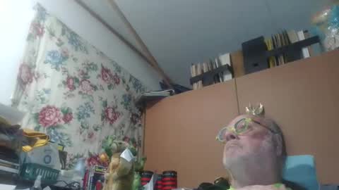 Snapshot of fatfreddythecat chatting on 05.15.26 Fred. online show from 05.15.26