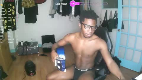 Snapshot of fathabackwoods chatting on 01.12.25 Grape online show from 01.12.25