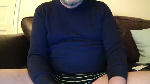 Snapshot of fatso21 chatting on 02.15.25 fatso21 online show from 02.15.25