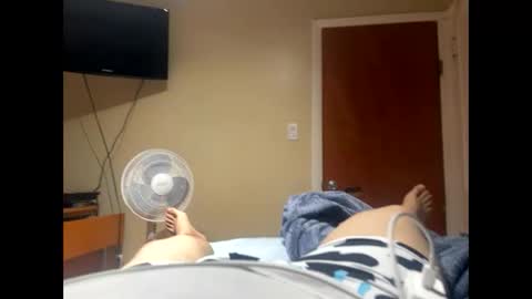 Snapshot of fatz71056 chatting on 11.04.25 fatz71056 online show from 11.04.25