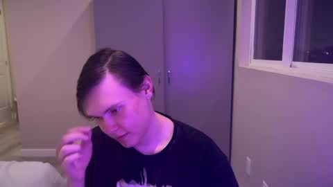 Snapshot of faxxyt chatting on 02.01.25 faxxyt online show from 02.01.25