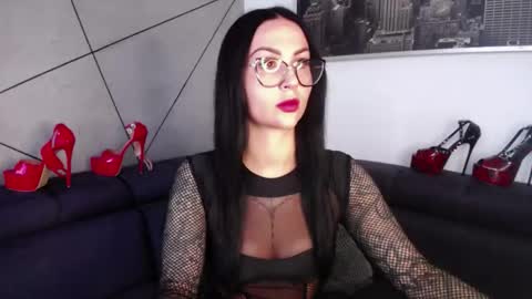 Faye online show from 10.01.25