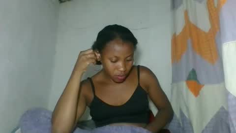 fayence09 online show from 11.20.25