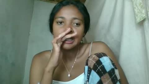 fayence09 online show from 12.17.25