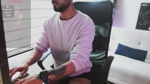 Snapshot of federico_ojitosverdes chatting on 01.14.26 Federico Ofarrel online show from 01.14.26