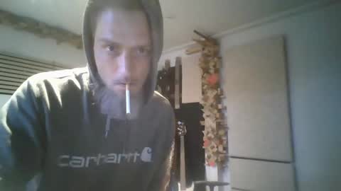 Snapshot of feelfemdom chatting on 02.28.25 feelfemdom online show from 02.28.25