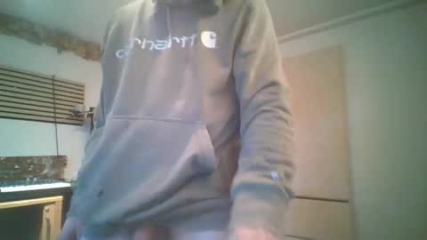 Snapshot of feelfemdom chatting on 02.28.25 feelfemdom online show from 02.28.25