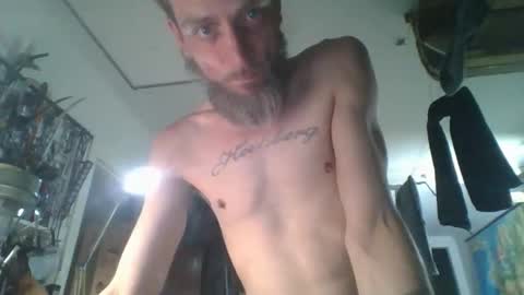 Snapshot of feelfemdom chatting on 10.02.25 feelfemdom online show from 10.02.25