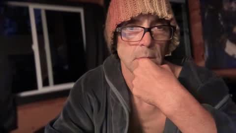 Snapshot of feelplaygroundflow chatting on 09.19.25 feelplaygroundflow online show from 09.19.25