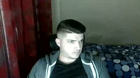 Snapshot of feet_cleaner chatting on 12.08.24 Slut-Boy online show from 12.08.24