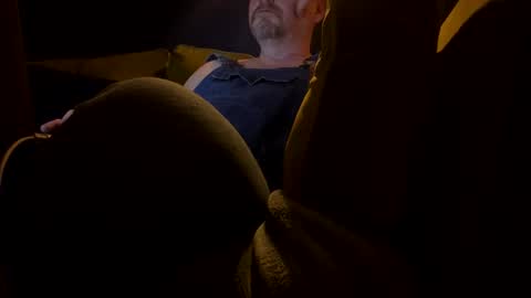 Snapshot of feetpuller2024 chatting on 01.25.25 feetpuller2024 online show from 01.25.25