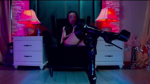 Snapshot of feetvibe chatting on 02.28.26 FeetVibe online show from 02.28.26