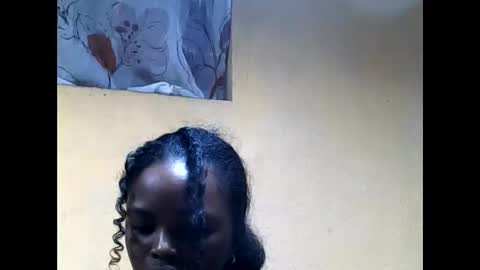 Snapshot of felicia422300 chatting on 05.20.26 felicia422300 online show from 05.20.26
