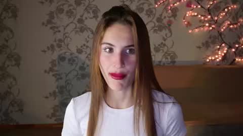 Snapshot of felicia_lav chatting on 06.17.26 Frida online show from 06.17.26