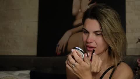 FeliciaKrige online show from 04.15.26