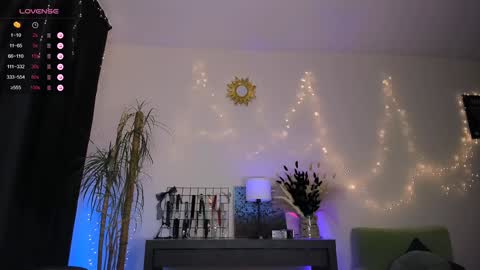 Fely online show from 02.03.25