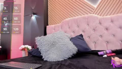 felina online show from 04.15.26