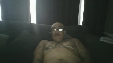 felixrlarios25 online show from 04.30.26