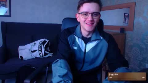 Snapshot of felixstark chatting on 02.10.26 FelixStark online show from 02.10.26