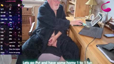 Adam online show from 04.11.26