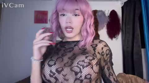 Snapshot of fem_boy6 chatting on 05.08.26 fem_boy6 online show from 05.08.26