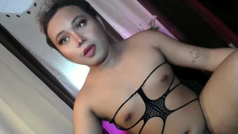 Snapshot of femboy_veronica chatting on 09.13.25 femboy_veronica online show from 09.13.25