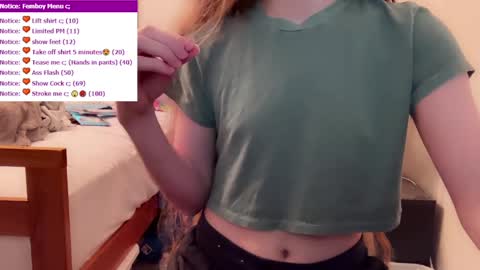 femboytummy online show from 12.11.24