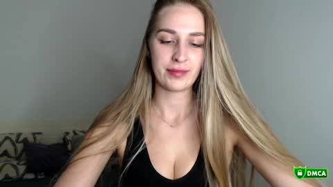 Snapshot of femkedejager chatting on 05.21.26 Femke online show from 05.21.26