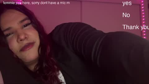 Snapshot of femmiejojo chatting on 05.28.26 femmiejojo online show from 05.28.26