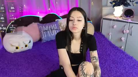 Fenilea online show from 12.03.25