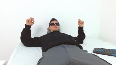 FeniXtream online show from 01.03.25