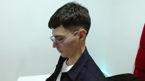 FeniXtream online show from 01.07.25