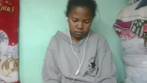 fenou122745 online show from 09.15.25