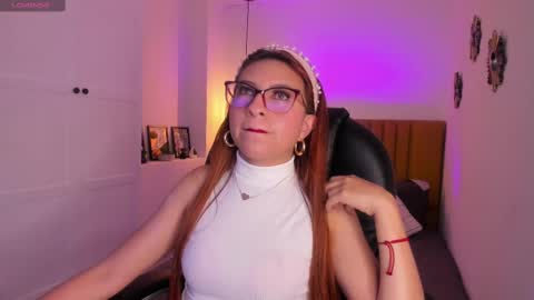 Snapshot of fer_angel_ chatting on 01.11.25 Fernanda online show from 01.11.25