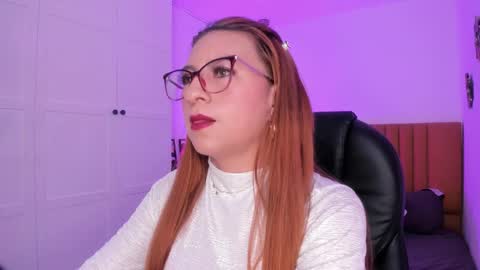 Snapshot of fer_angel_ chatting on 01.16.25 Fernanda online show from 01.16.25