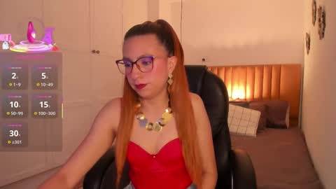 Snapshot of fer_angel_ chatting on 02.19.25 Fernanda online show from 02.19.25