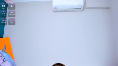 Snapshot of feral__berry__ chatting on 12.09.24 Regi online show from 12.09.24