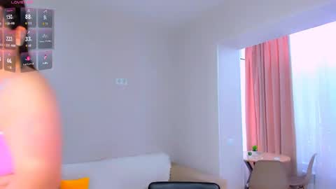 Regi online show from 04.11.26