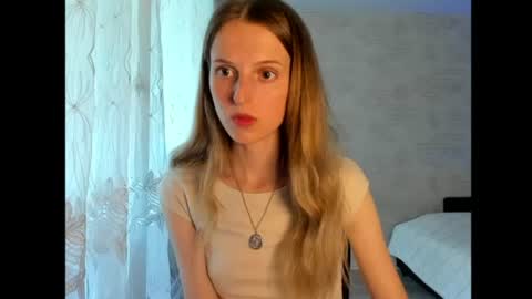 Snapshot of feralberry_dina chatting on 07.03.26 Dana online show from 07.03.26
