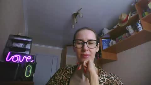 Snapshot of feraliss chatting on 02.25.26 feraliss online show from 02.25.26
