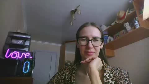 Snapshot of feraliss chatting on 02.28.26 feraliss online show from 02.28.26