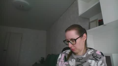 Snapshot of feraliss chatting on 03.20.26 feraliss online show from 03.20.26