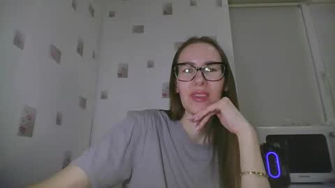 Snapshot of feraliss chatting on 03.27.26 feraliss online show from 03.27.26