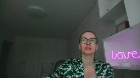 Snapshot of feraliss chatting on 04.13.26 feraliss online show from 04.13.26