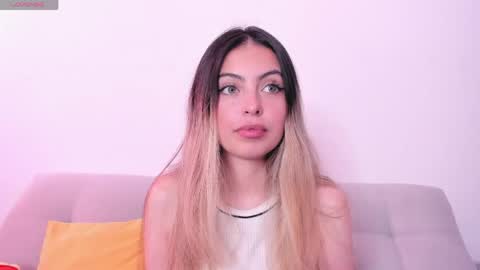 Snapshot of fernanda_aaa chatting on 05.16.26 fernanda online show from 05.16.26