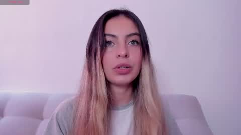 Snapshot of fernanda_aaa chatting on 06.16.26 fernanda online show from 06.16.26