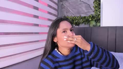 fernanda_liie_ online show from 11.25.25