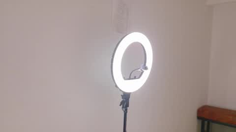 FERNANDA BROWN  online show from 02.15.26